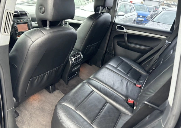 Porsche Cayenne cena 41000 przebieg: 177000, rok produkcji 2005 z Grodków małe 631
